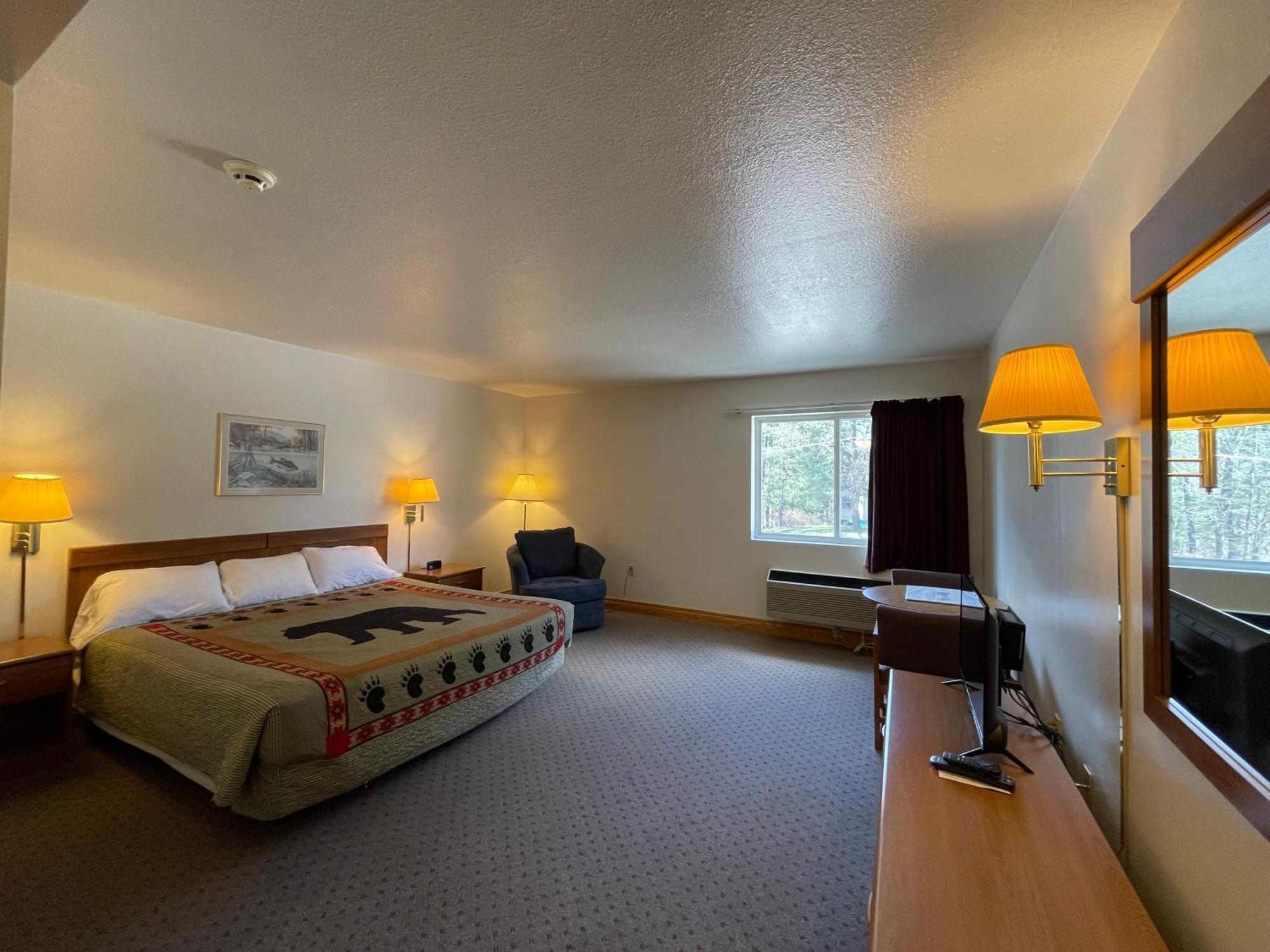 Ausable Valley Inn Mio Luaran gambar